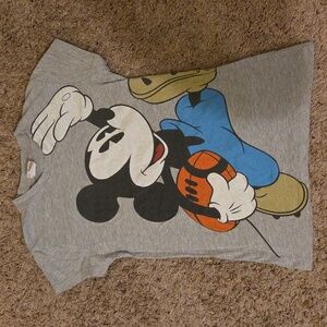 Disney Mickey Mouse Junoirs Fitted -Shirt Size: Medium